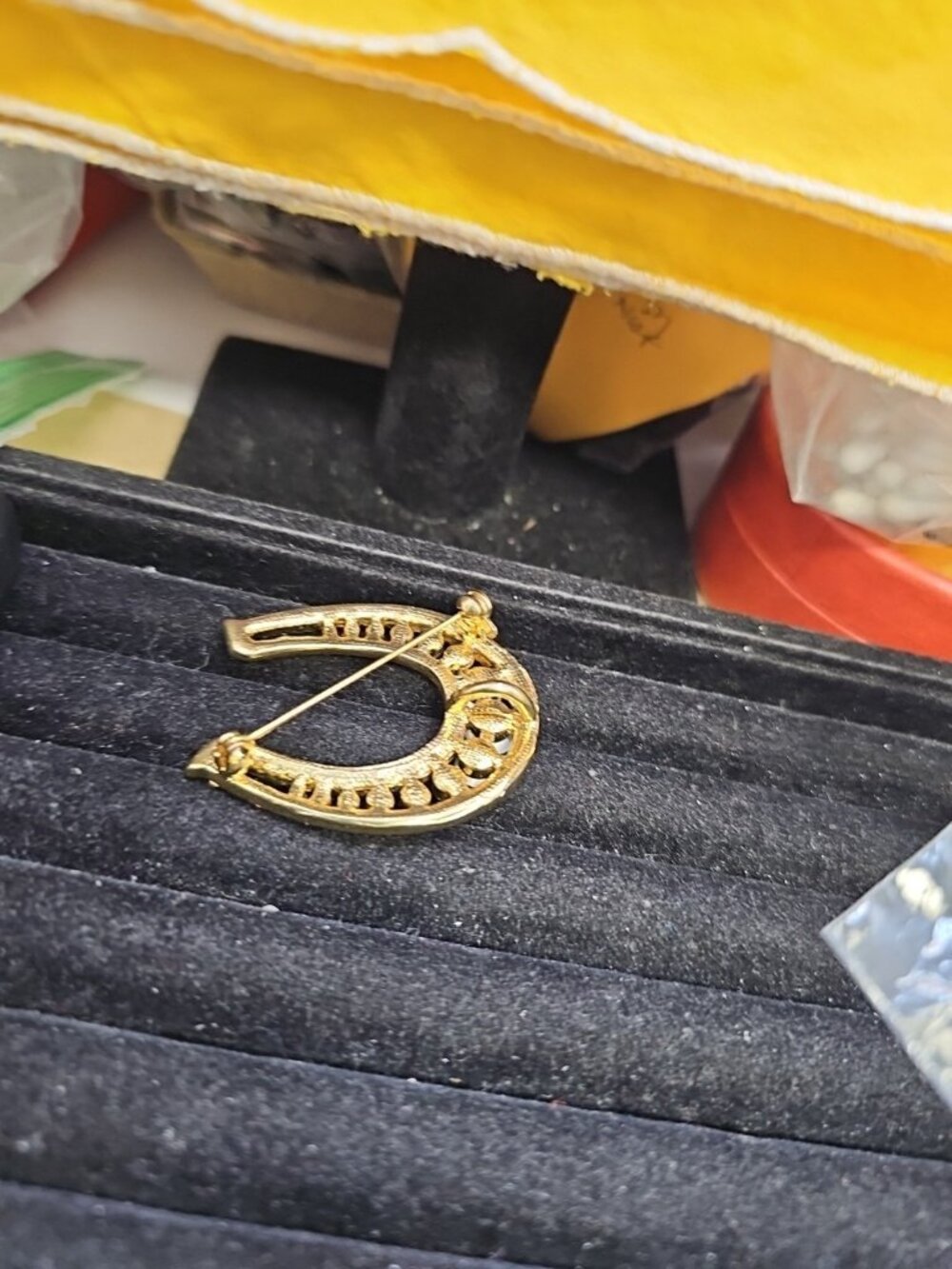 Brooch/ Pin/pendant Goldtone Horseshoe A.B. R&clear Rhinestones 1 3/4"inches - Picture 6 of 8